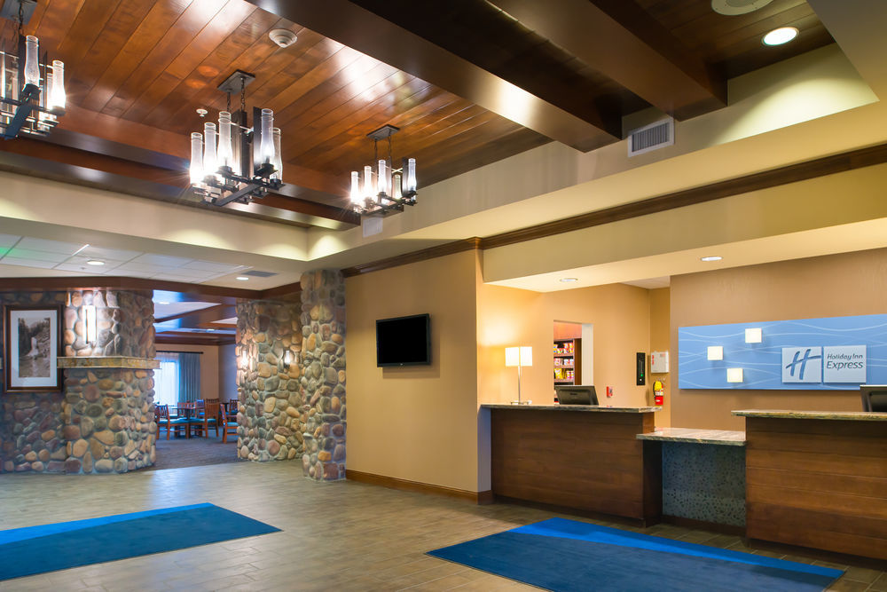 Glacier Peaks Hotel Браунинг Екстериор снимка
