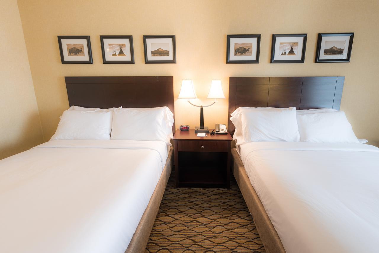 Glacier Peaks Hotel Браунинг Екстериор снимка